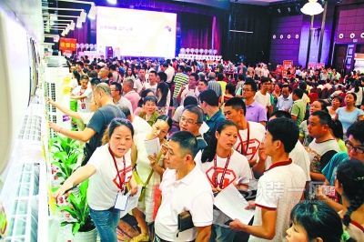 格力電器工廠巡展第二季亮相武漢，工業(yè)園引領(lǐng)綠色裝飾新風尚